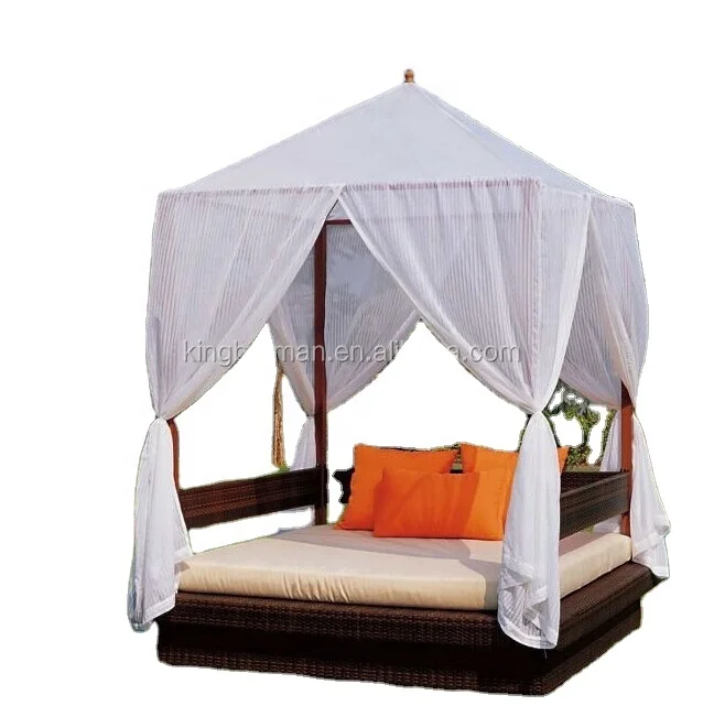 Comfortable Rattan Sun Bed with Curtain Use Outdoor Patio Furniture