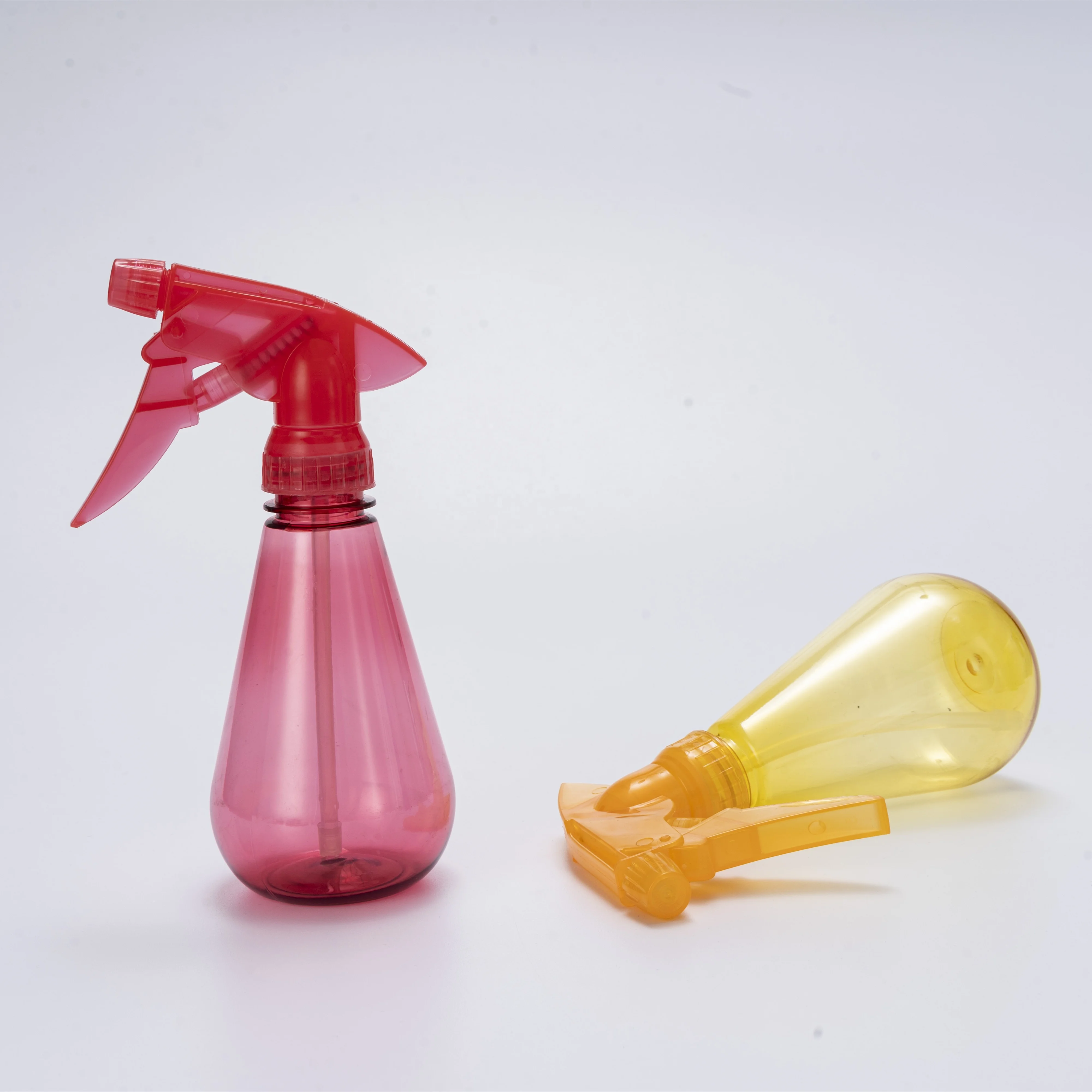 Custom design colored pet empty 8oz pet little mouse nozzle trigger spray alcohol bulb bottle