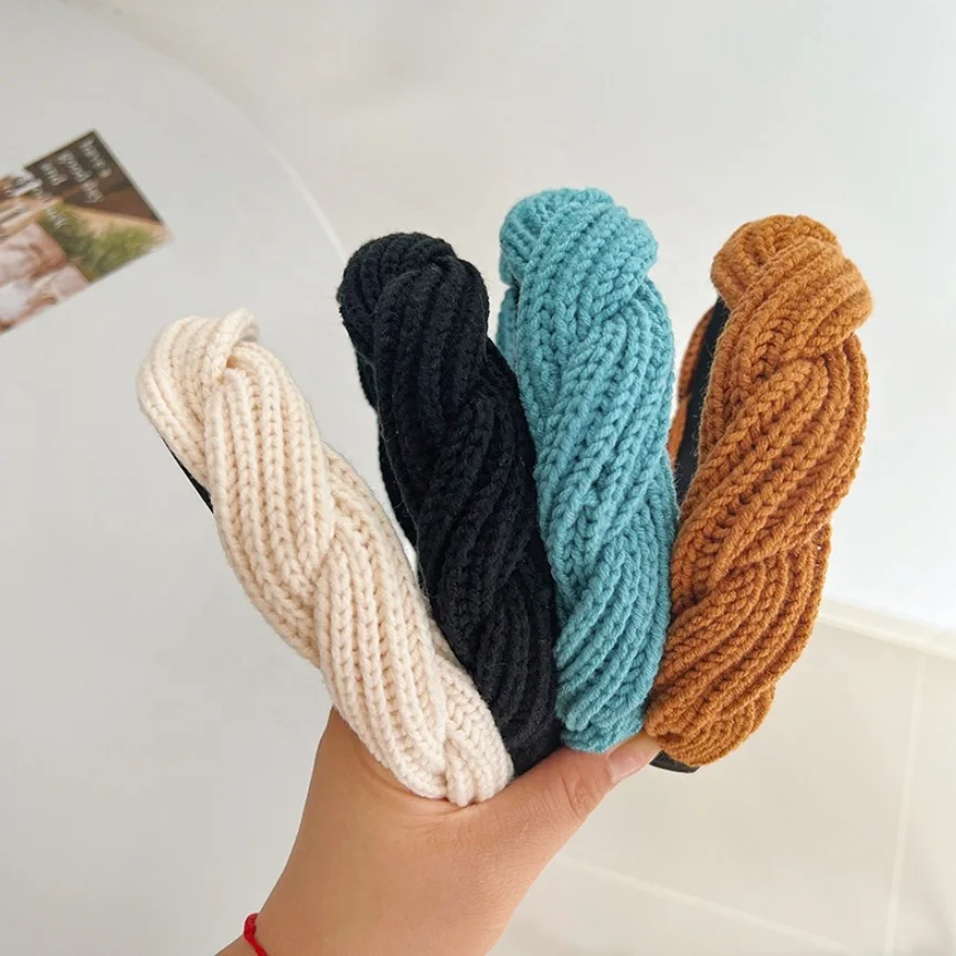 Wholesale Sweet Knitted Headbands Twist Braided Hairbands Elegant Fluffy Crochet Face Wash Hair Hoops for Hair Accessories