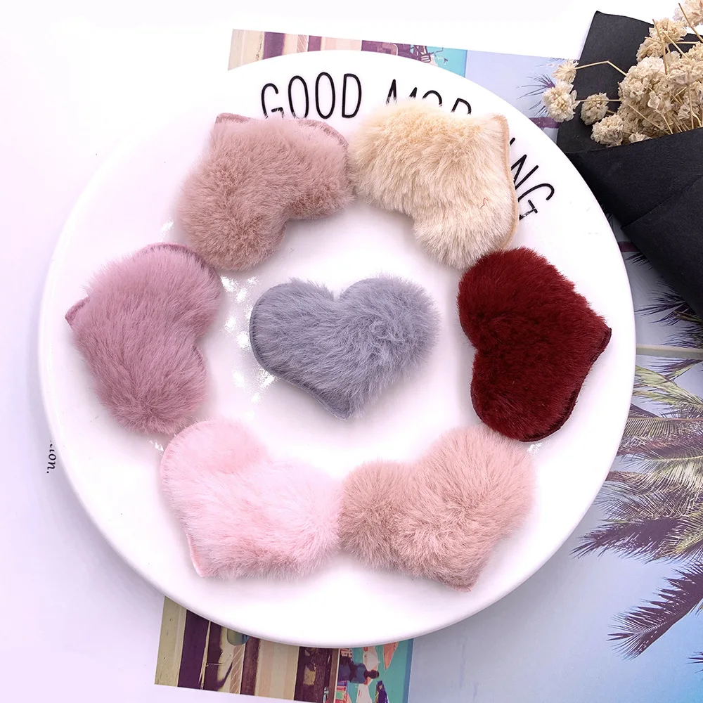 Factory Wholesale Custom 3D Mini Heart Shaped Furball Plush Personal DIY Garment Accessories For Women
