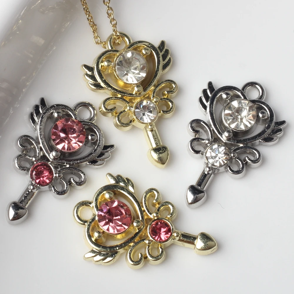 High Standard Rhinestones Keychain Shape Pendant Accessories Hollow Heart Shape Zinc Alloy Charms For Girls