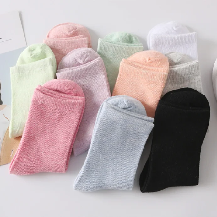 Amazon Hot Sale High quality Candy Tube Socks Breathable Casual Sports Crew Socks Candy Colored Socks