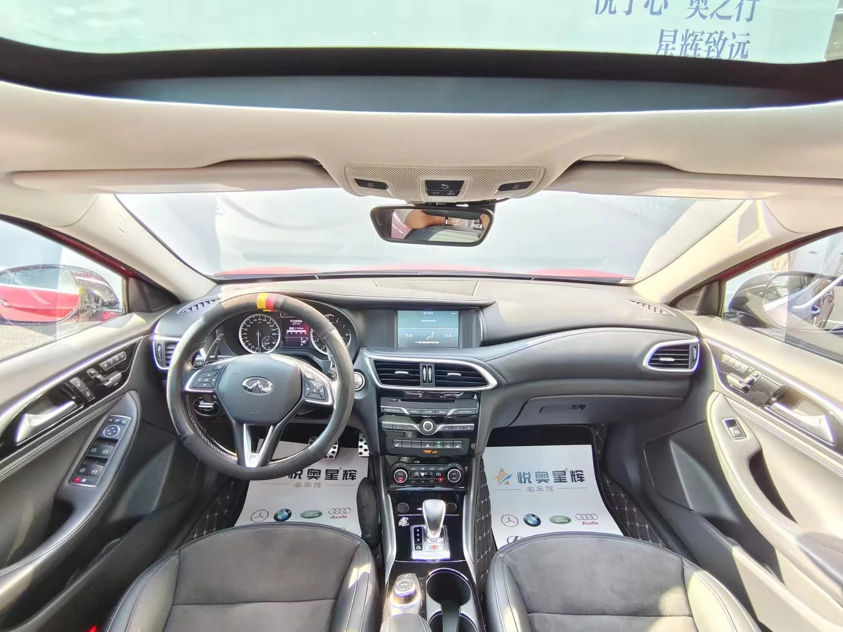 2018 Infiniti QX30 в хорошем состоянии автомобиль б/у