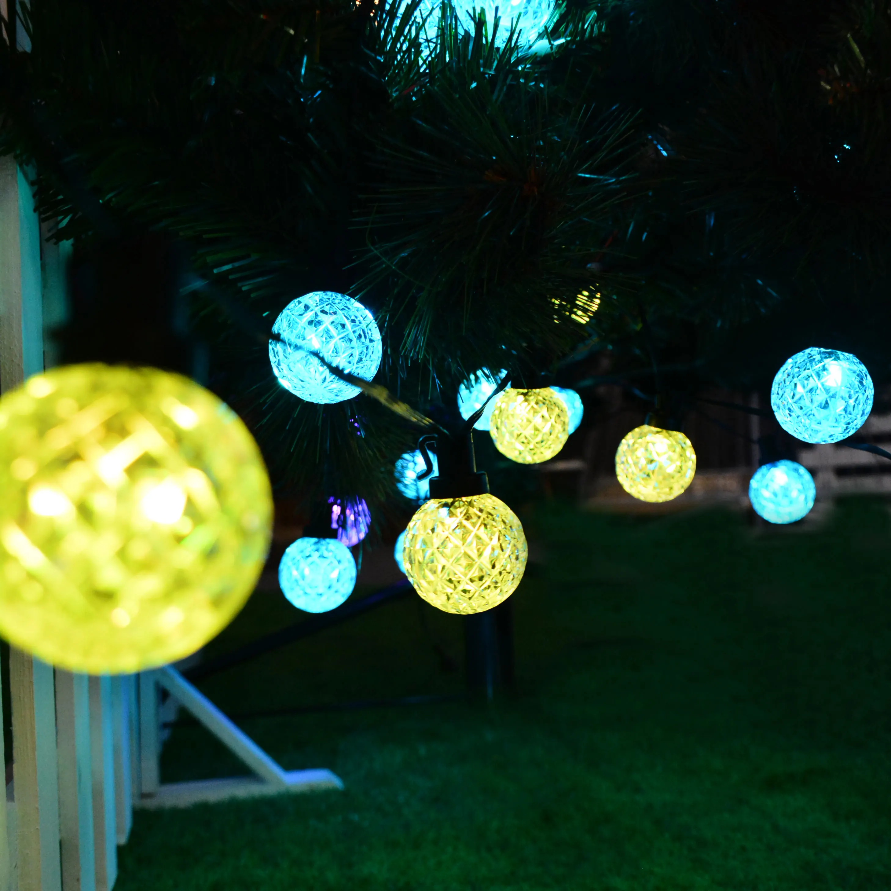 Smart outdoor string light G40 smart string light solar garden light outdoor waterproof led home courtyard decoration