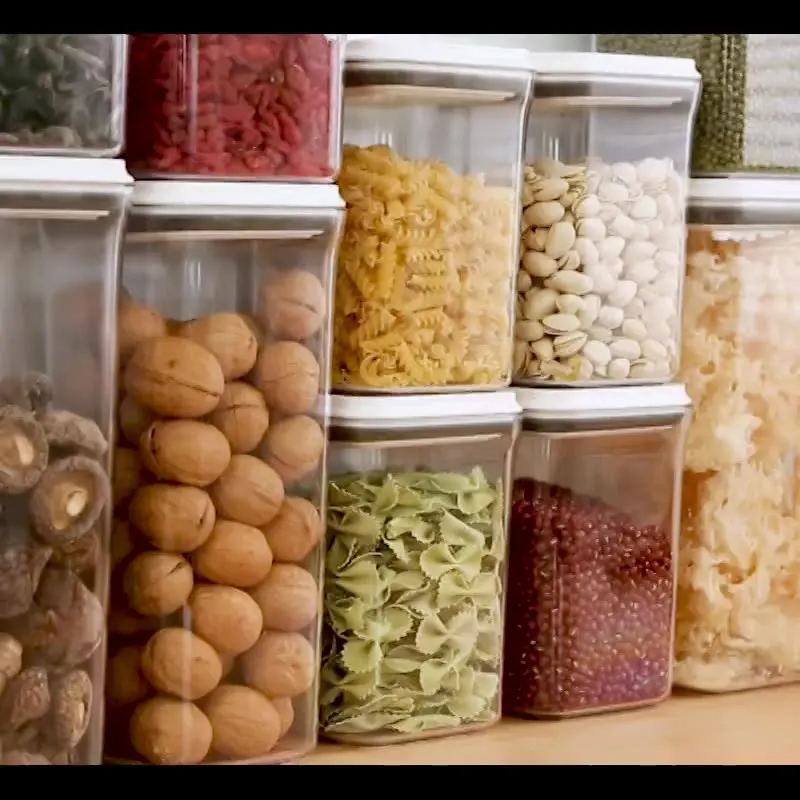 BPA Free Dry Food Plastic Storage Box& Bins Airtight Cereal Food Storage Containers with Rotary Lock Lid