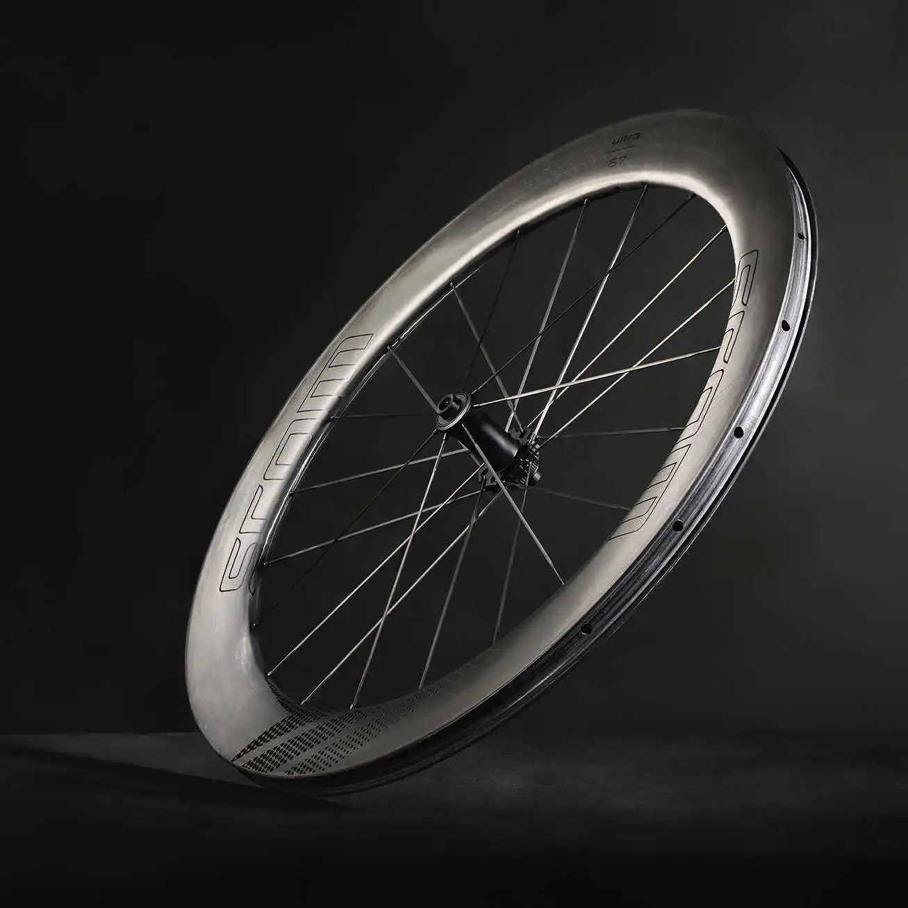 Scom 65 Tubeless Disc Brake Aero Carbon wheelset carbon clincher wheelset