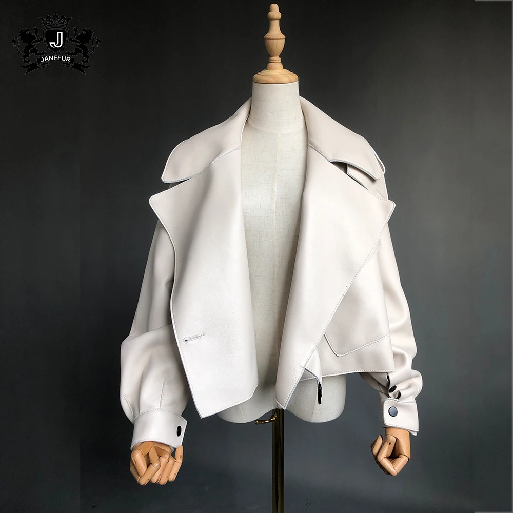 2021 New Design Fashion Slim Sheepskin Short Women Leather Coat Women Coats