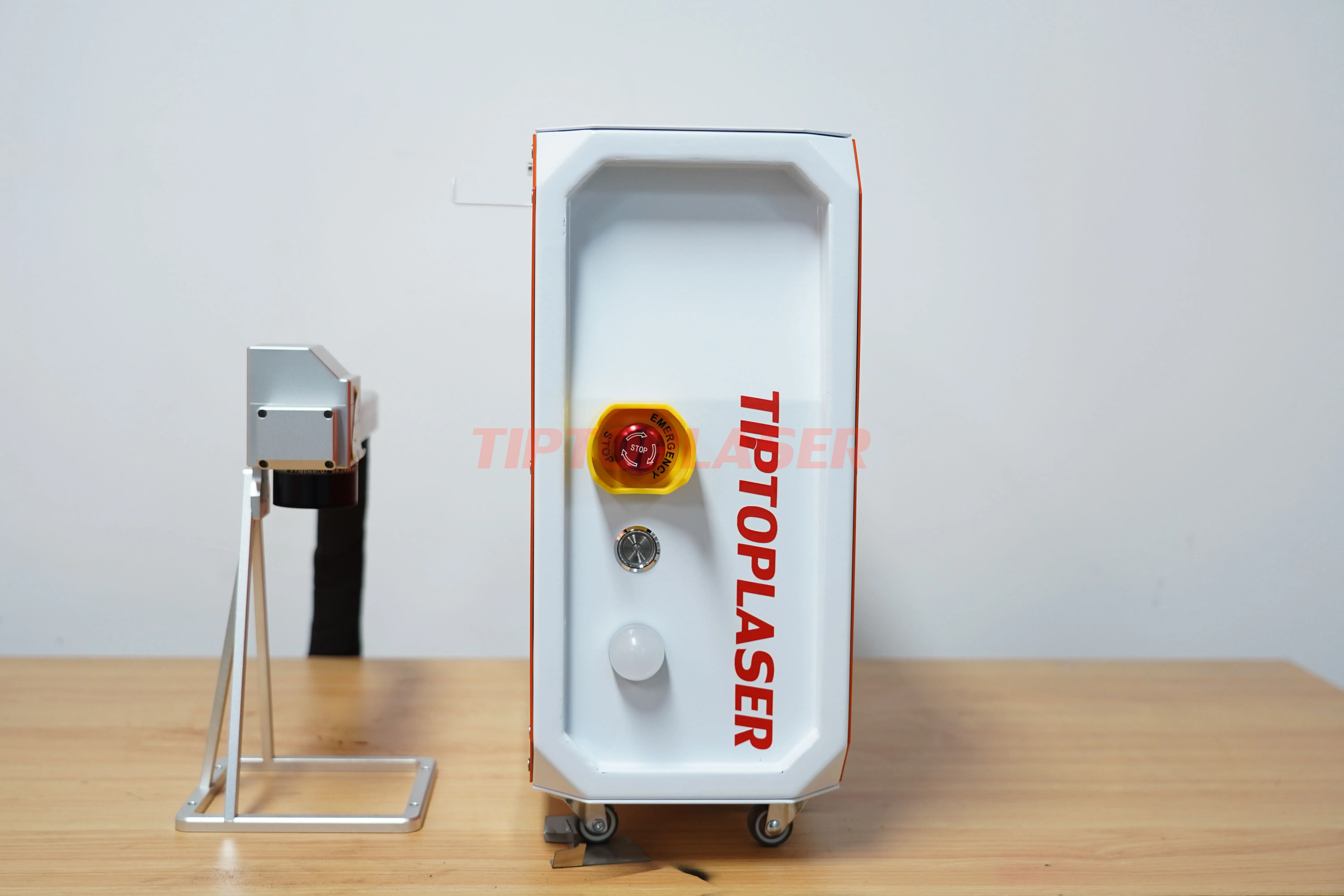 100w 200w 300w Portable Pulse Laser Cleaning Cutting Marking Machine for Rust Paint Oil Removal Metal Rust Removal Price