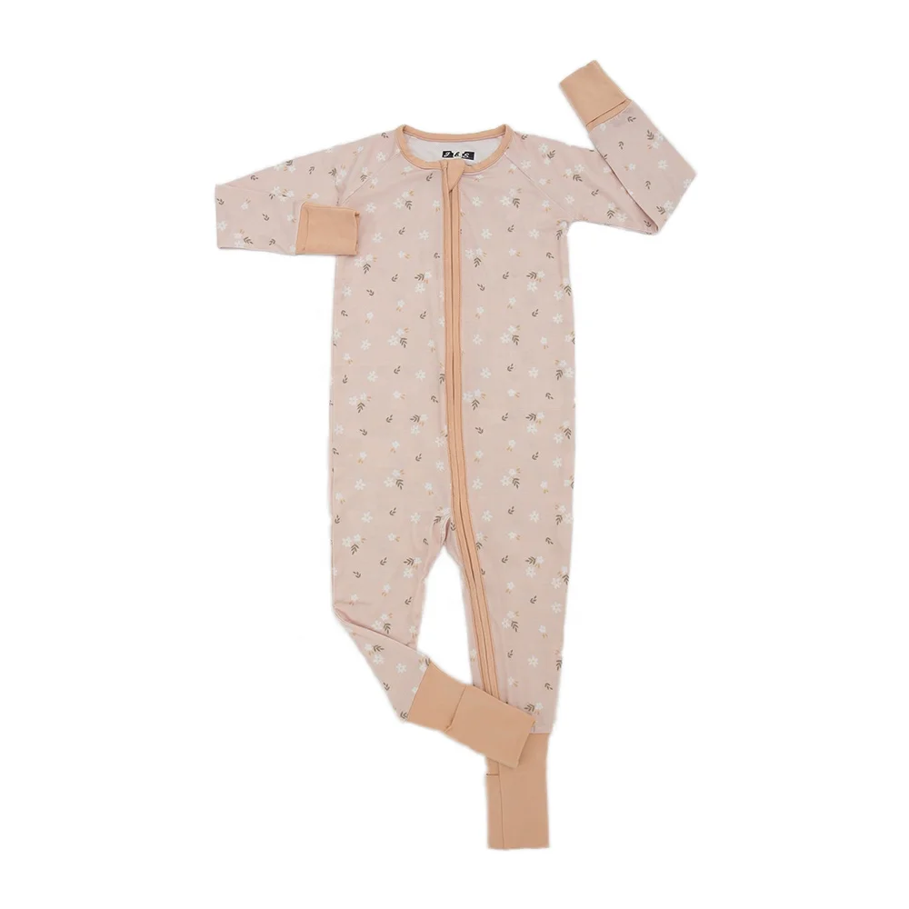 New Hot Sales Infant Pajamas Rompers Soft Breathable Bamboo Knitted Baby Clothes with Zipper Ruffle Custom Print for Autumn