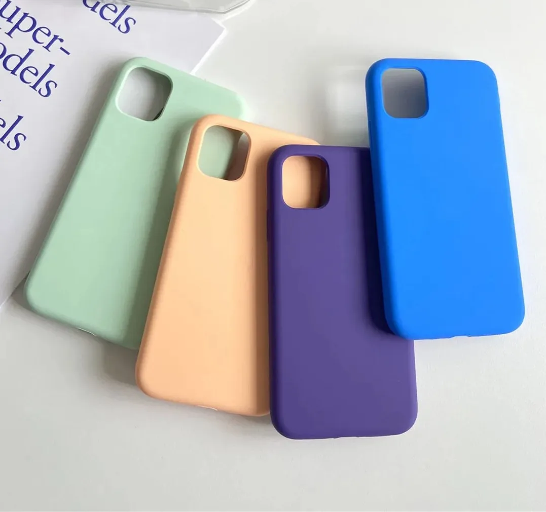 Luxury Liquid Silicone Mobile Phone Bags & Cases For iPhone 6 7 8 Xr 11 12 13 Pro Max Phone Case Customized LOGO Free Sample