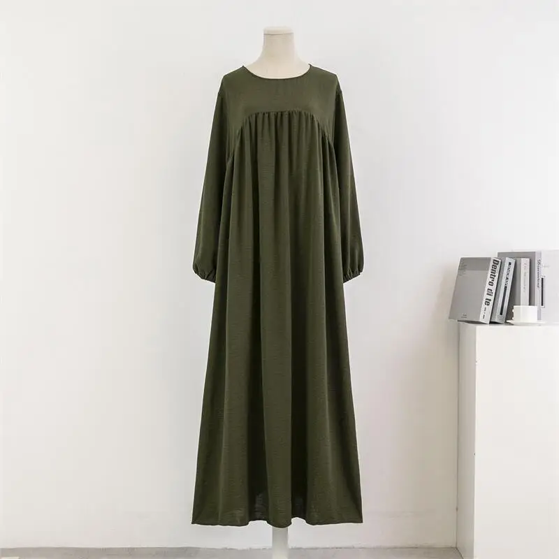 Muslim loose plus size long sleeved solid color pullover robe dress spring and autumn knee length long skirt dress OEM
