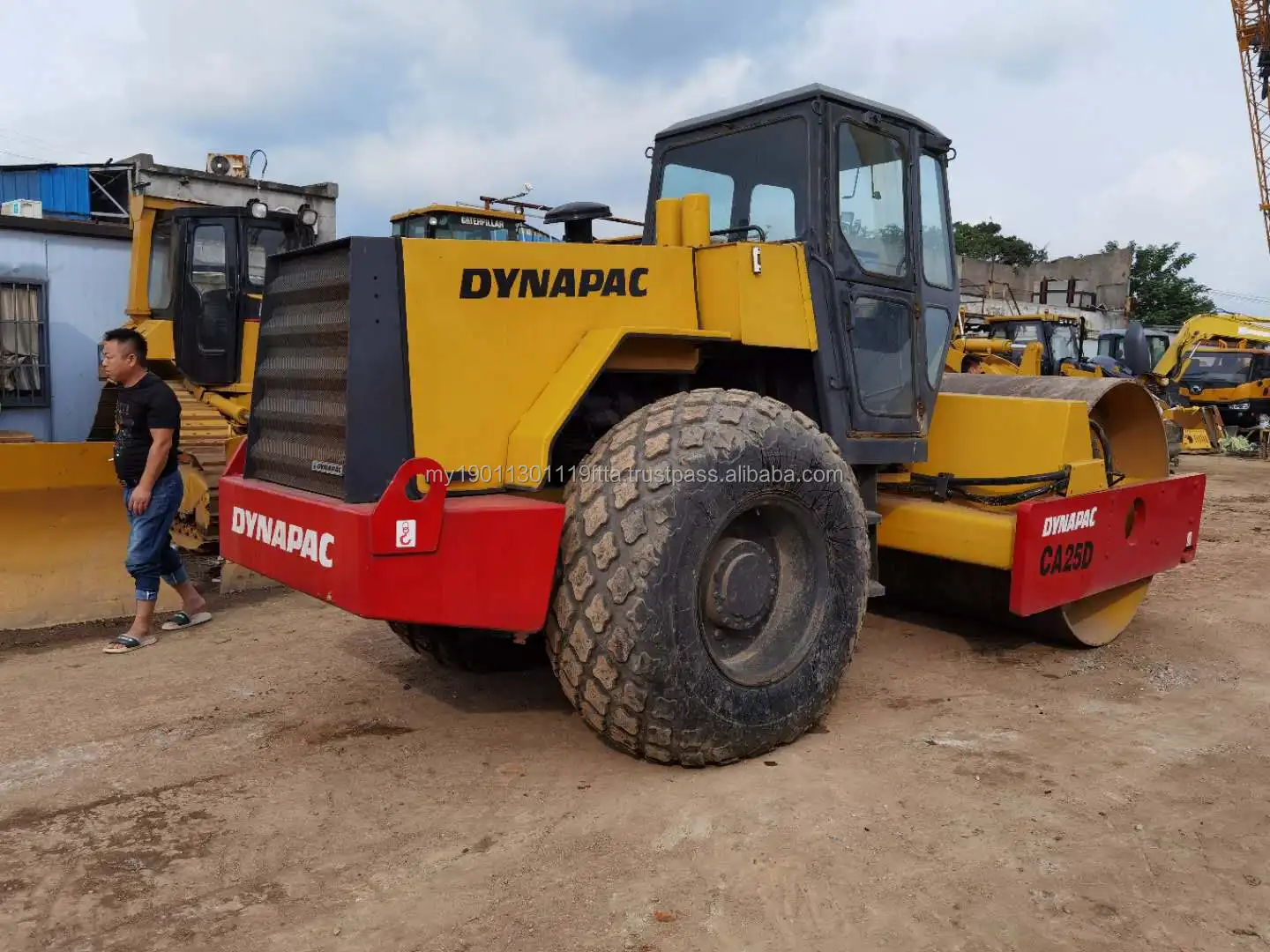Dynapac ca25d (7).jpg