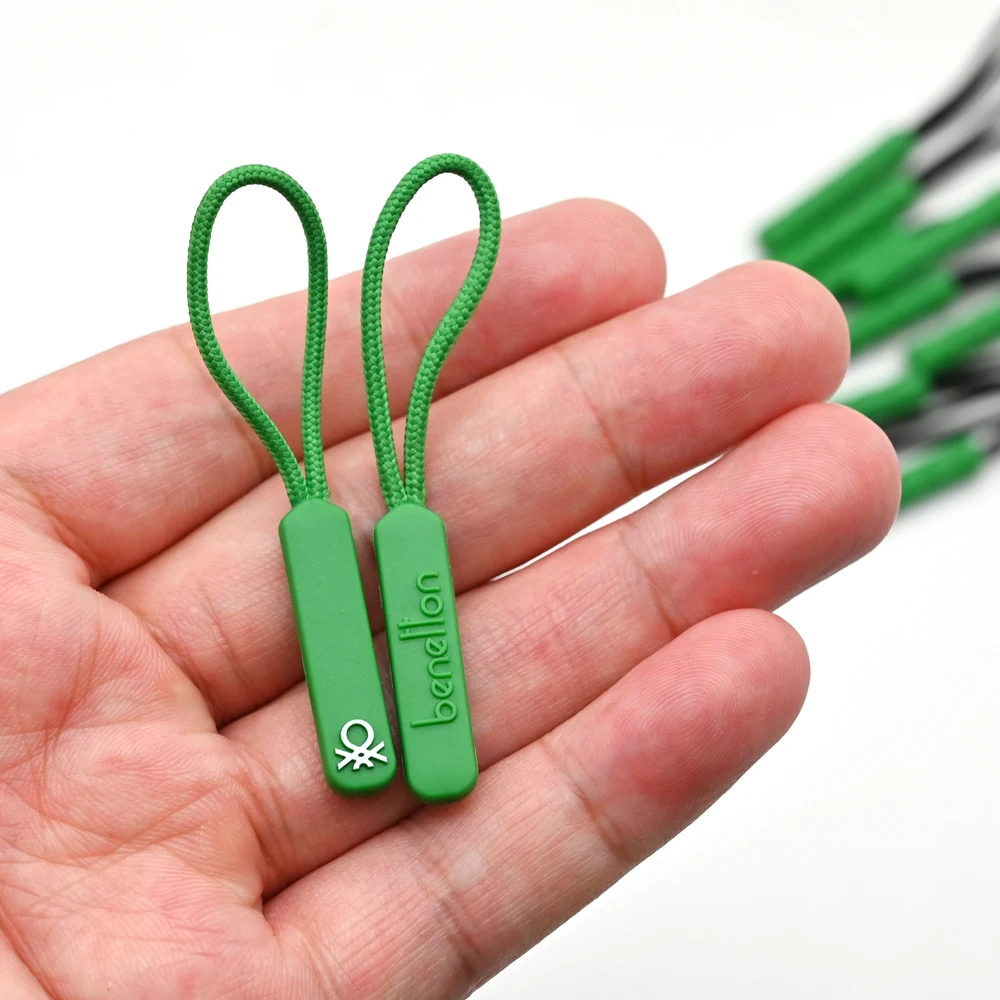 New Pvc Pull Zipper Plastic String Puller for Garments / Bag