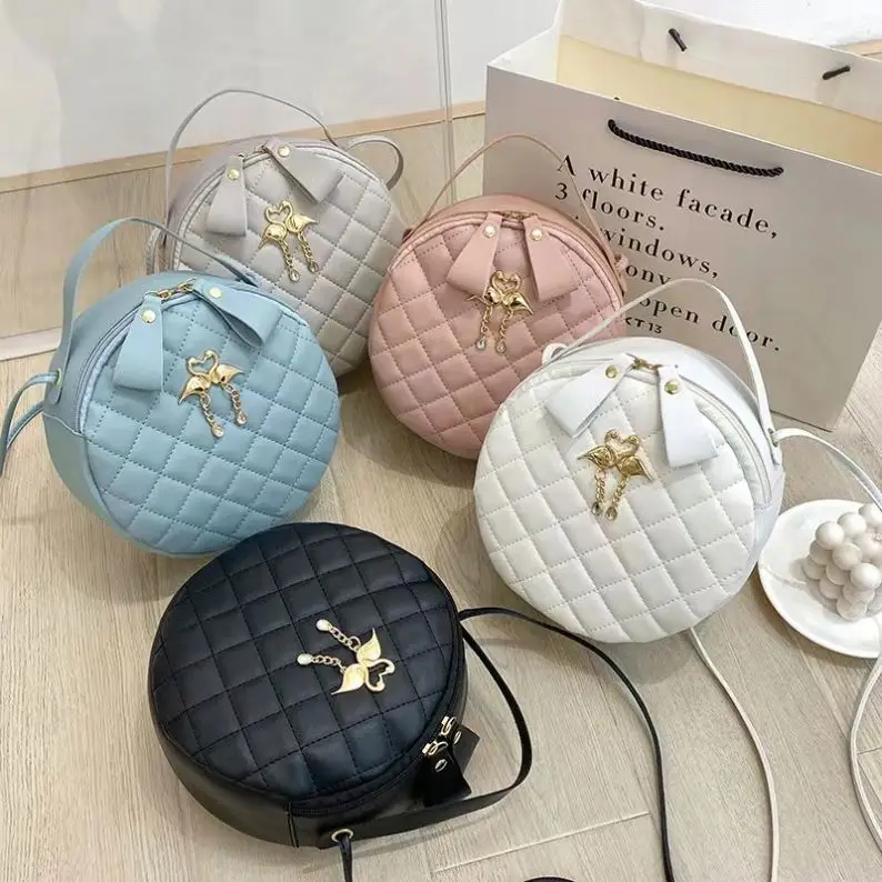 1 New small round bag handbag 2024 ladies bag female foreign trade wholesale diamond bag embroidered women girls beauty round