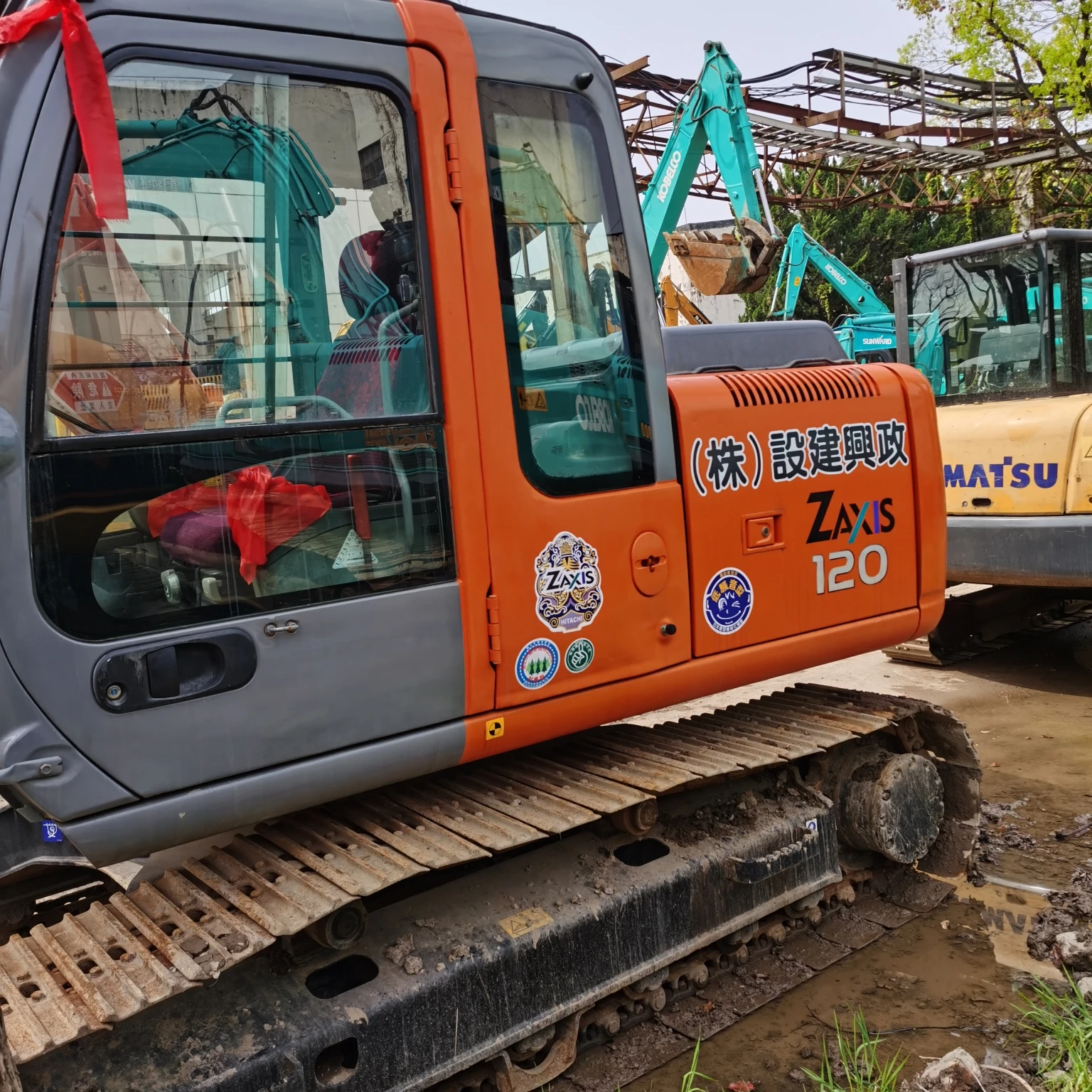 Good Quality HITACHI ZX120-6 Diggers second-hand excavator Construction Machinery Hitachi ZX120-6 Crawler Excavator