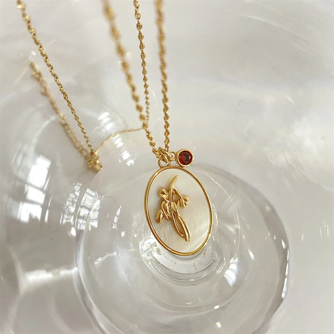 OUKE Fashion Gold Clavicle Chain Birthday Jewelry Gifts 3D Oval Shape December Flower Crystal Birthstone Pendant Flower Necklace