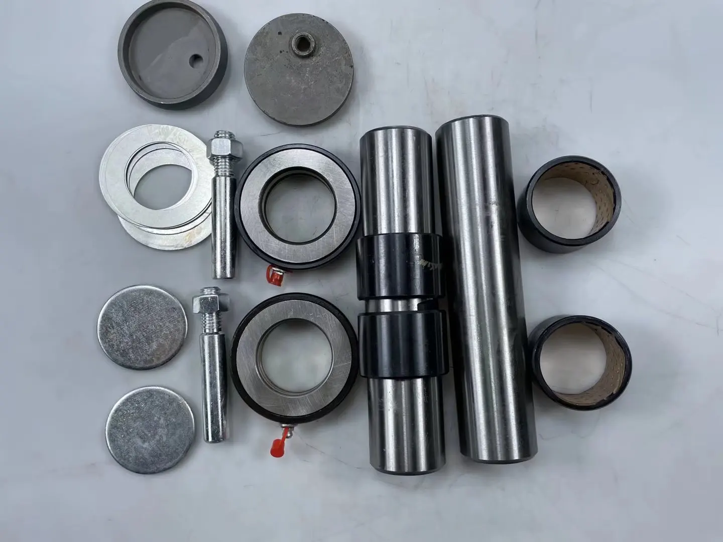 King pin kit for sinotruk howo  09 models steering systems parts  size 45*200MM