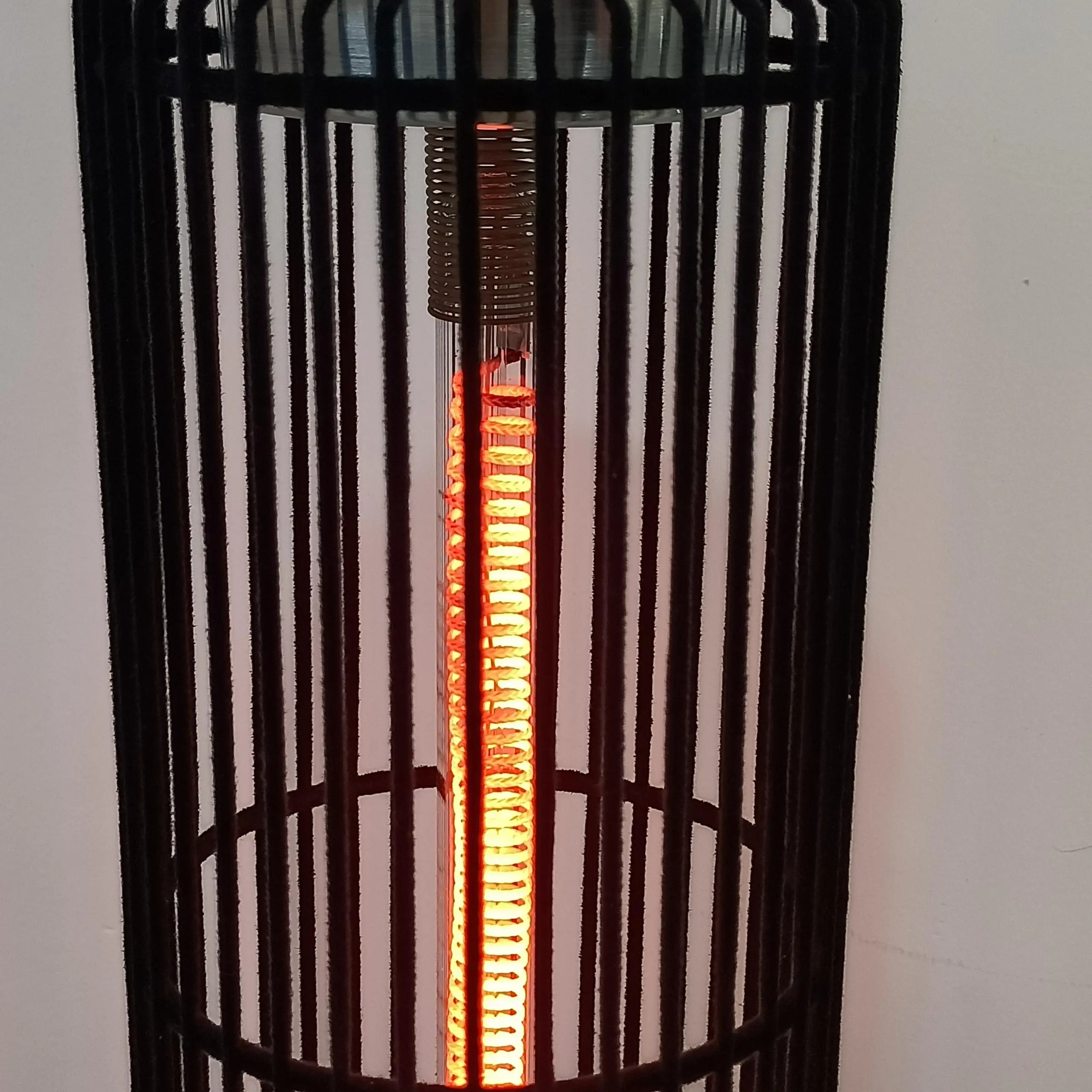 220v-240v 1200w черный цвет Электрический автономный нагреватель с нагревательной лампой из