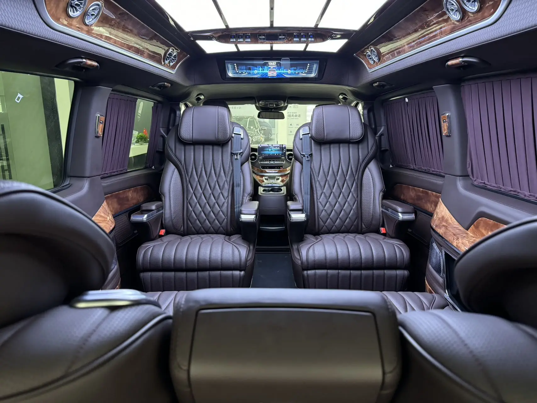 Brand New Mercedes-Benz Customizable Business Van Zero Mileage Dark Turbo Hybrid Automatic Gearbox Left Steering Gas/Electric