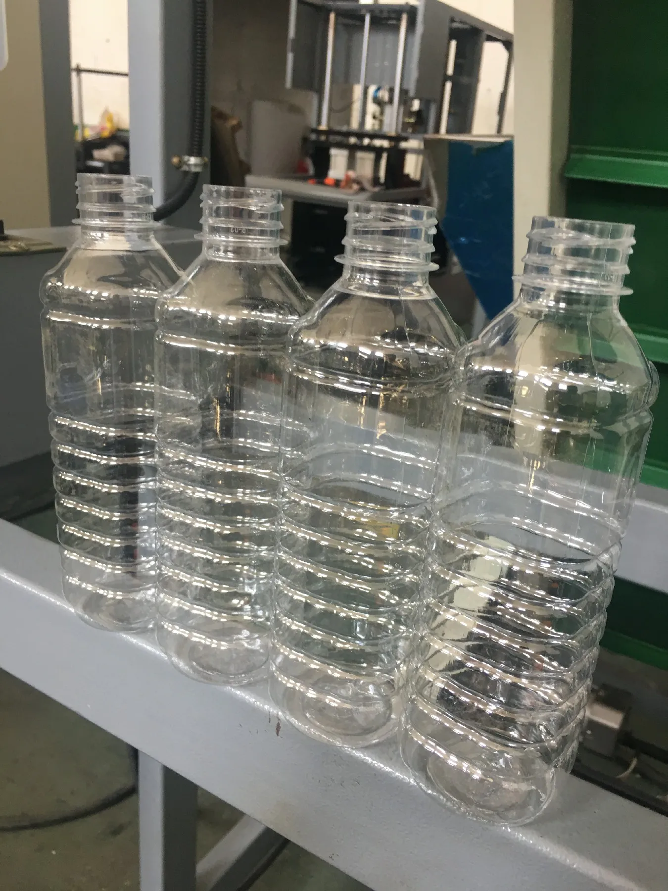 4cavity 3200bph plastic bottle making machine price to make bottle plastic 200-1500ml