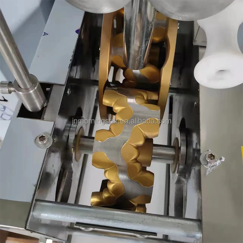 High quality and affordable Automatic Chinese Dumpling Machine/Samosa Making Machine/Empanada Making Machine