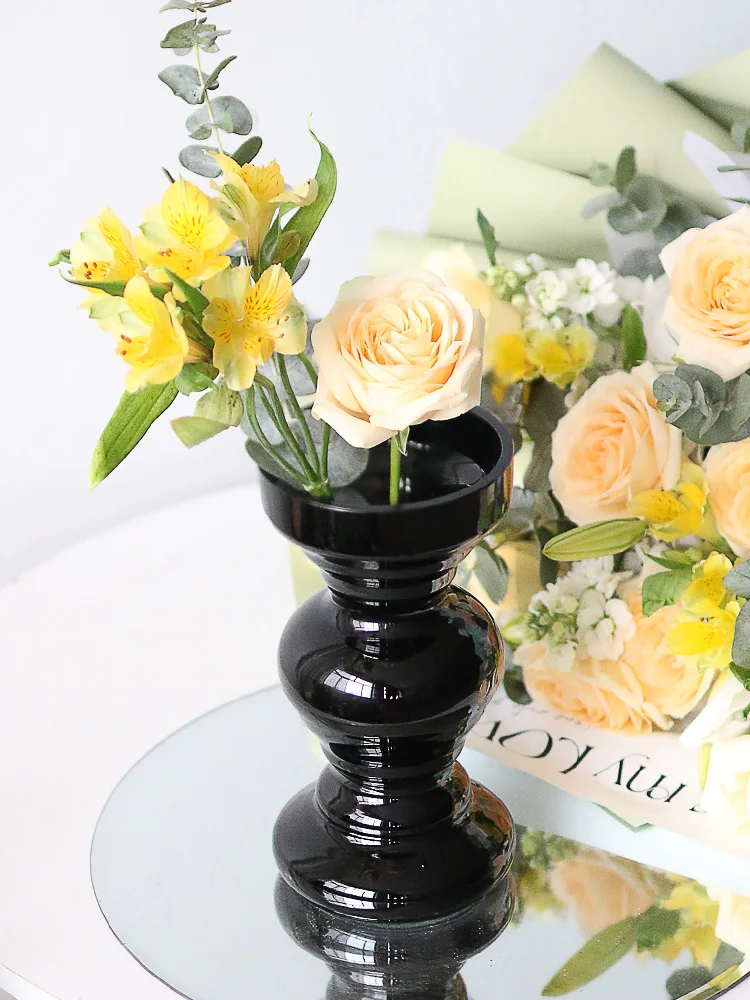 Nordic modern black glass vase for Flowers Flower Decoration for Home Office