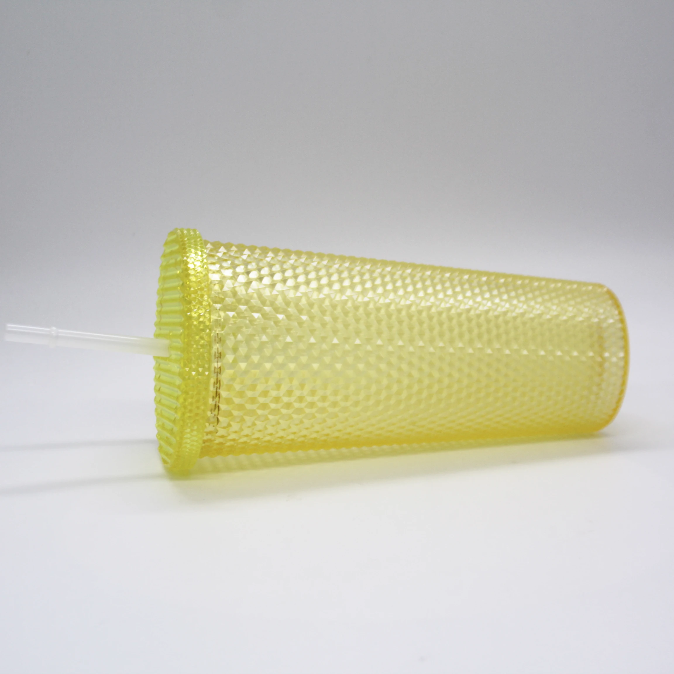  Amazon Hot Selling Wholesale White 24oz BPA Free Double Wall Plastic New Design Diamond Straw Tumbler with lid and