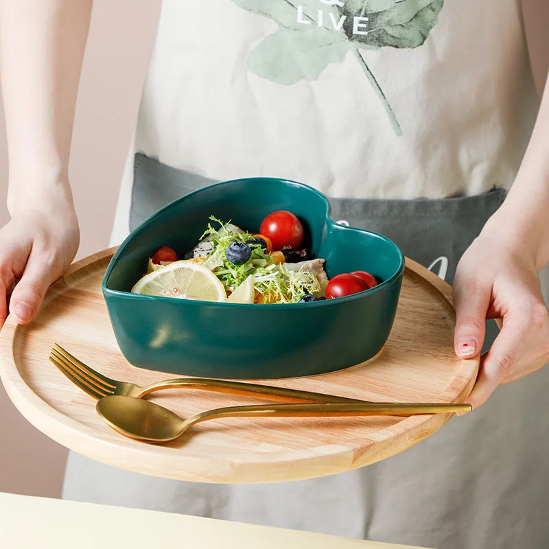 
Wholesale Feeding Bowl Custom Logo Ceramic Pet Bowl for Dogs and Cats Heart Shape Pet Water Food Feeder 