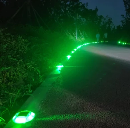 Waterproof Aluminum Solar Road Stud Cat Eye Traffic Warning Reflector Light Outdoor Highway
