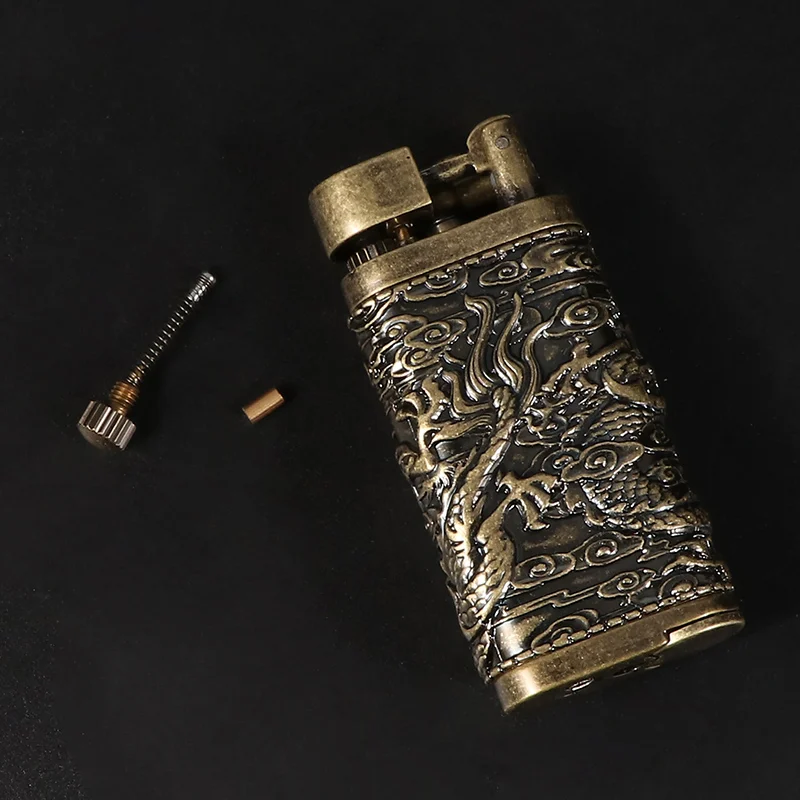 Futeng three-dimensional relief double fire direct windproof lighter Dragon Map Wheel Creative Lighter