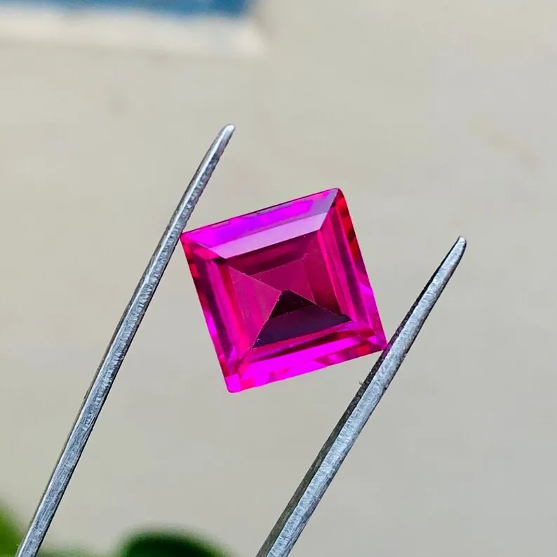 Top Brand New 9.70 Ct Pink Ruby 12x12x5 MM Radiant Square Shape Corundum Faceted for Jewelry Making Red Diamond for Rings