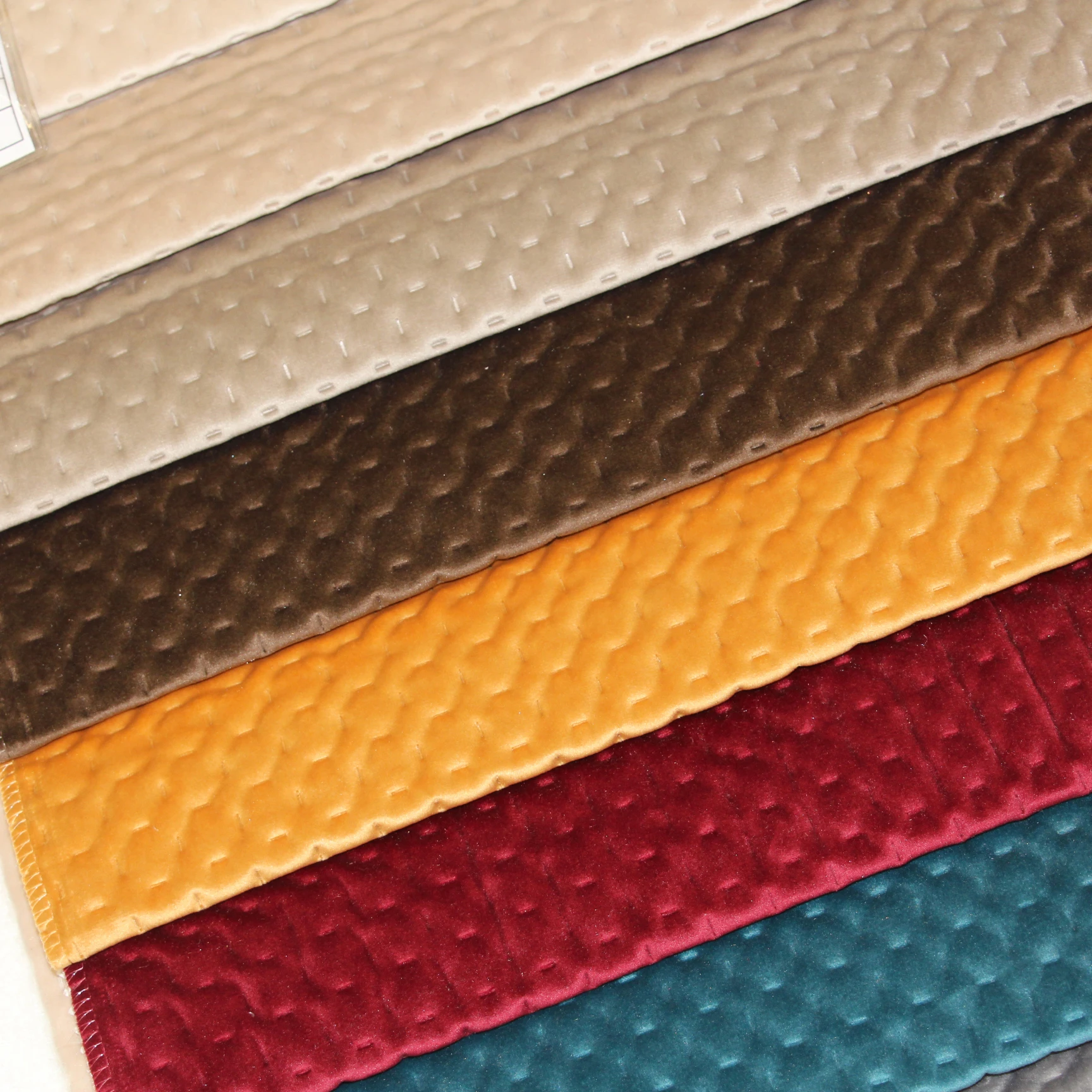 2022 New Design Ultrasonic Quilting Velvet/Velour Fabric For Textile Upholstery Fabric