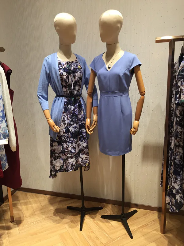 New Arrival OEM Wholesale Female Upper Body Wood Hand Torso Fabric Wrapped Mannequin