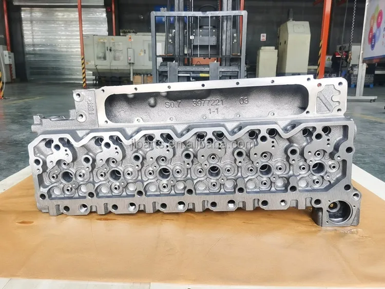 4981626 абсолютно новый ISDE 6D 6.7L QSB6.7L ISD6.7 Головка блока цилиндров без дизельного двигателя