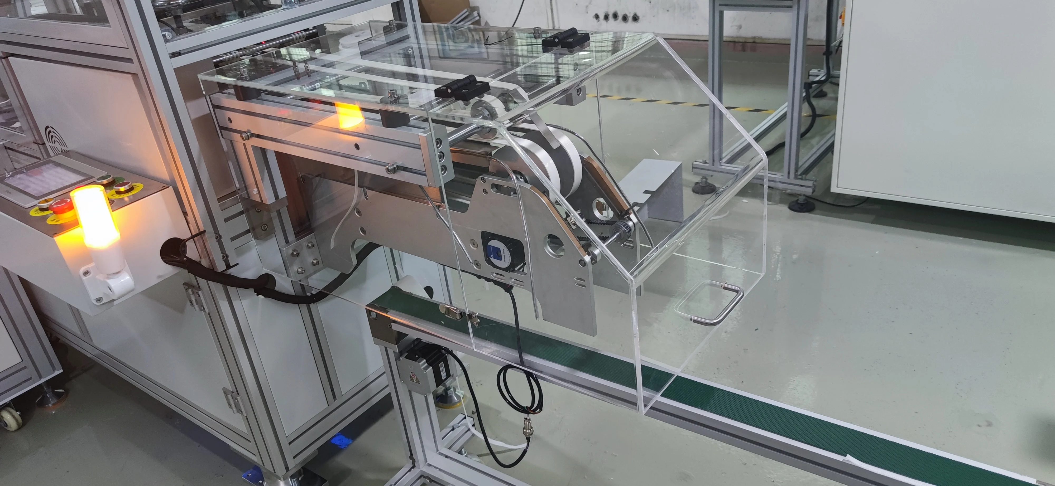 Automatic head loop mask tie on surgical masking tape making machine