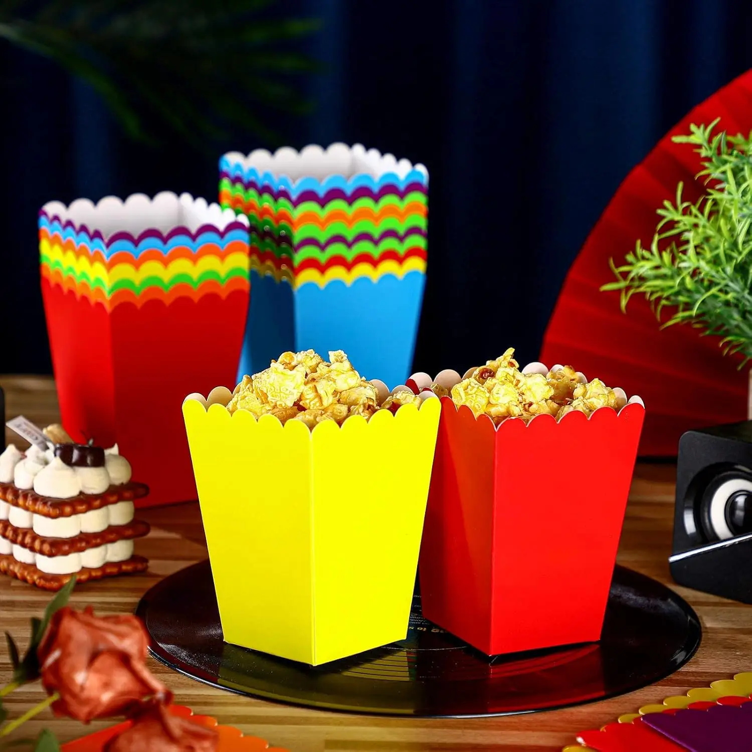 Full color foldable box packaging Sturdy Picnic cinema party Brand logo pattern printing popcorn boxes custom printed