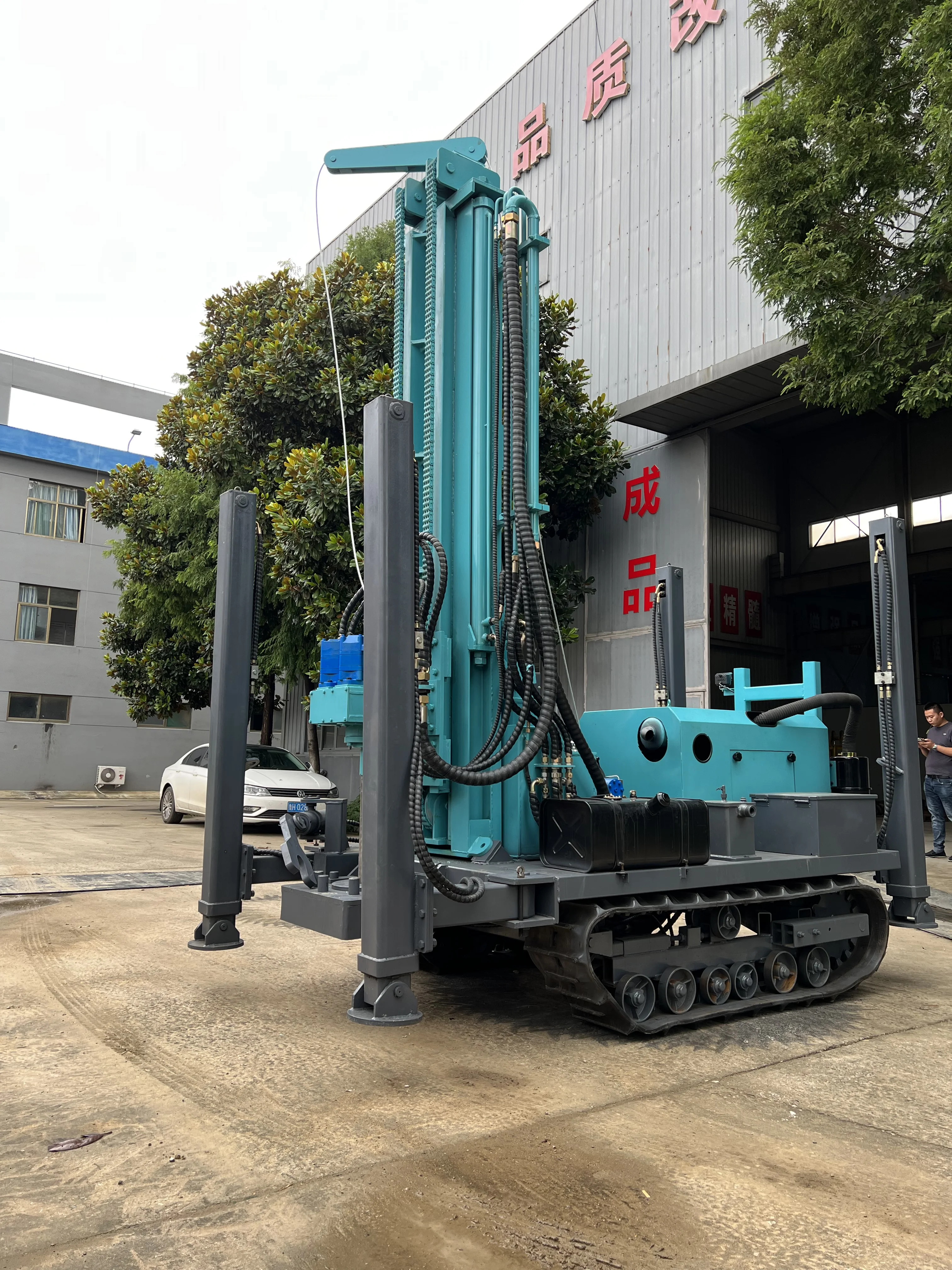 2024 Hongrun drill rig Pneumatic Crawler DTH Drill Rig