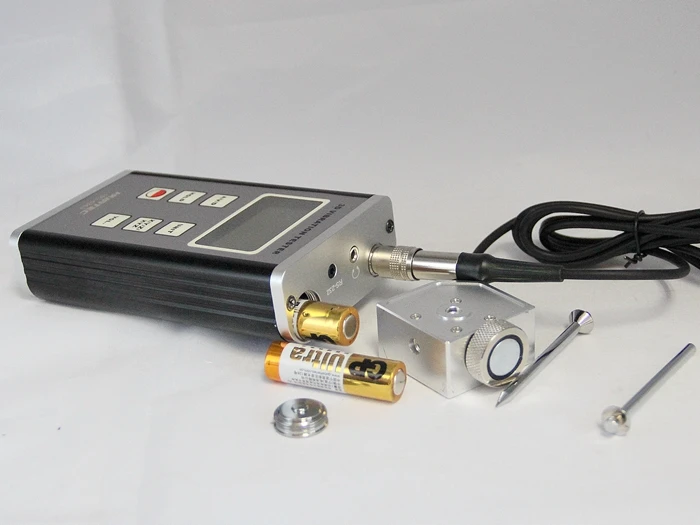 3D XYZ Digital Portable Vibration Meter HG-6363 3 Axis Piezoelectric accelerometer