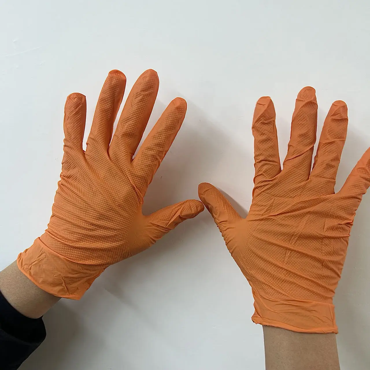 Heavy Duty 8 Mil Nitrile Gloves Black Orange Industrial Diamond Texture Waterproof Anti-Slip for Car Repair Garage Use Working