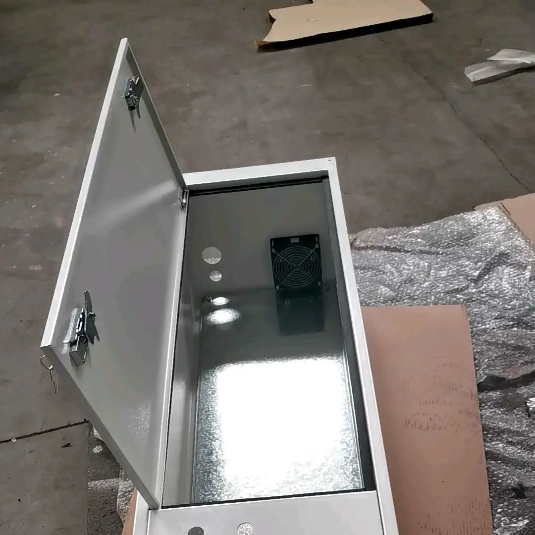 Custom Custom OEM ODM Outdoor waterproof intelligent box, with built in smart power /managed POE switch/ Aluminum Enclosure