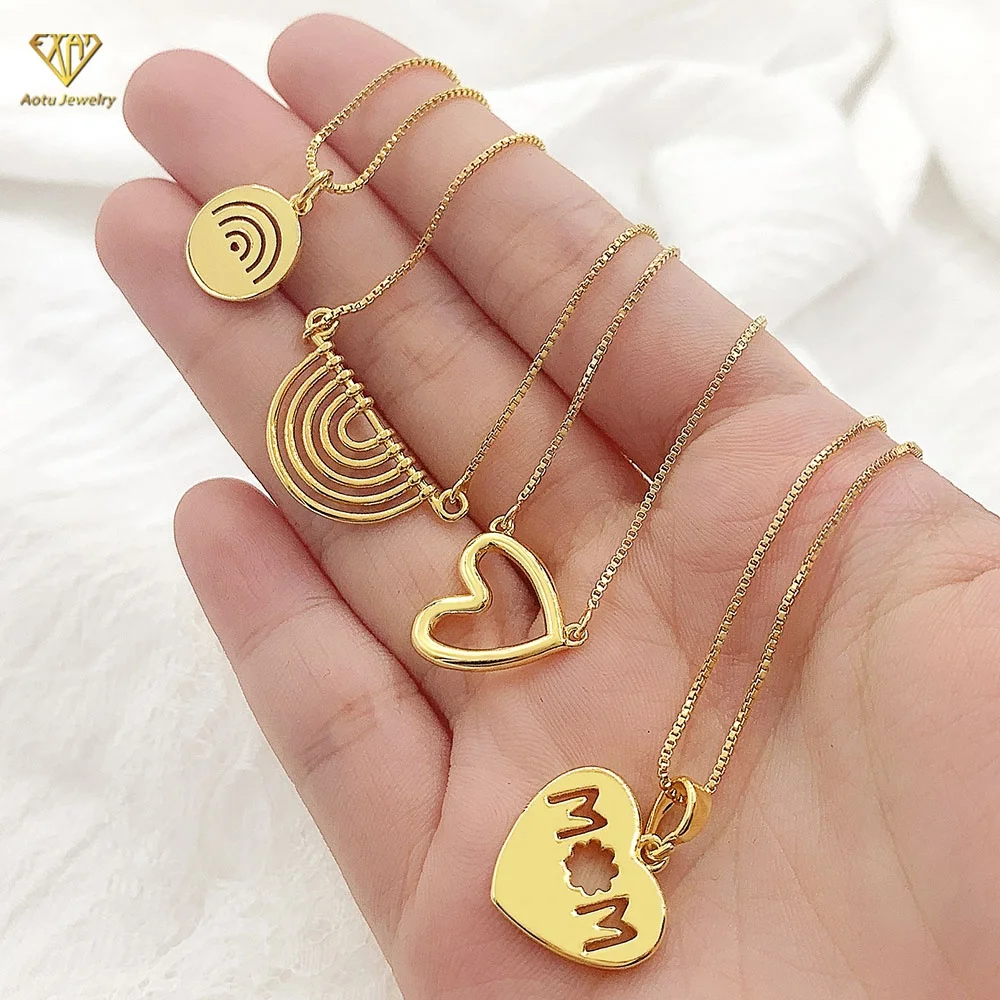 18k gold plated hollow sunbow medallion necklace