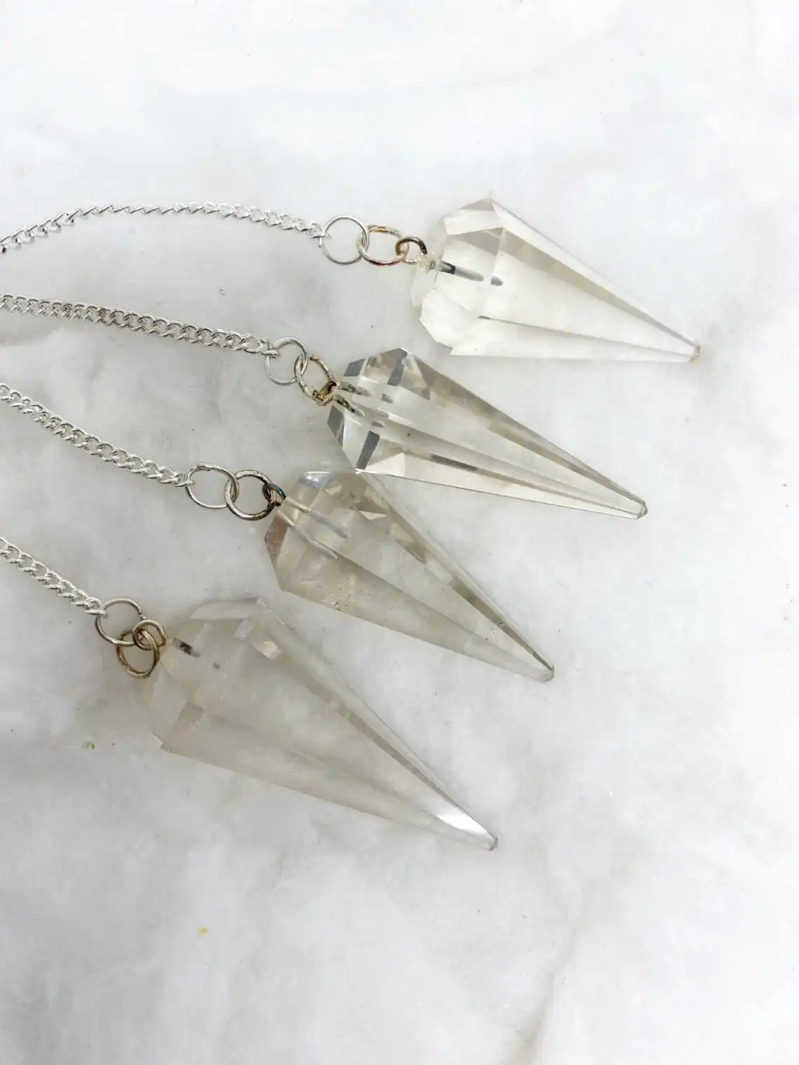 Hot Sale Healing Reiki Chakra Crystal CLEAR QUARTZ  Gemstone Pendulum For Sale