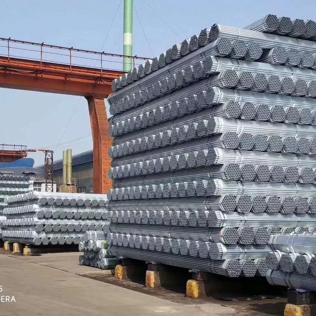 Seamless and Welded Carbon Steel Pipe Tube in Various Material Grades Plate Type