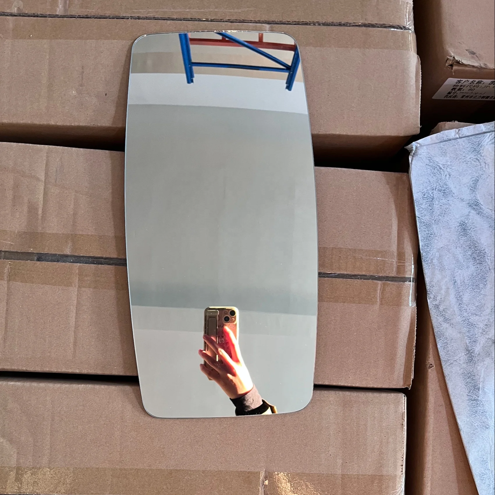 Большое прямоугольное или круглое выпуклое стекло для автобуса, хромированное или алюминиевое опорное, изготовление на заказ с защитным листом