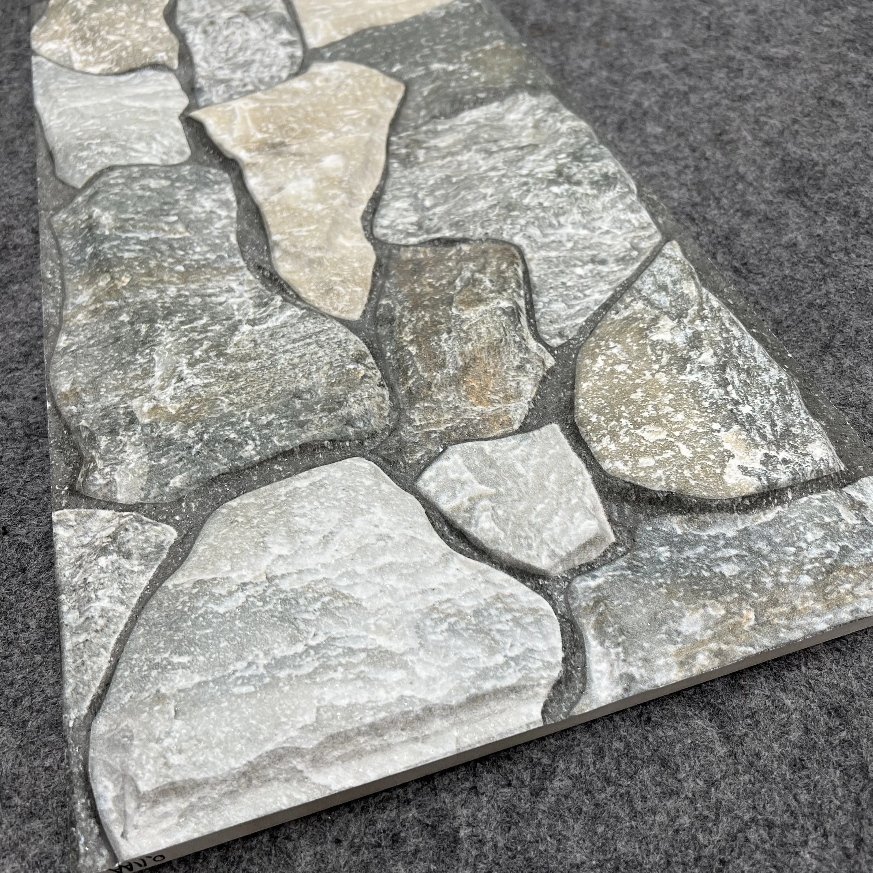 3D effect rustic look stone exterior wall tiles 300*600mm for villa wall and floor outside