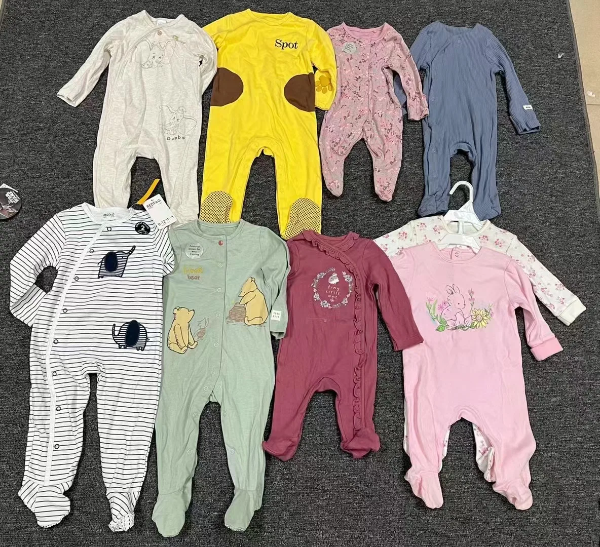 Wholesale Apparel stock Overruns branded zip up jumpsuits sleepsuit baby frogsuit Baby Clothing Set