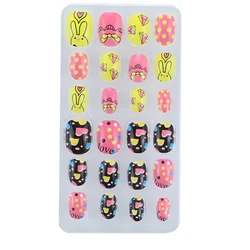 New Design Wholesale Kids Fake Nails Unique Colorful Rainbow Cute Kids Press On Nails With Glue False Nail Artificial