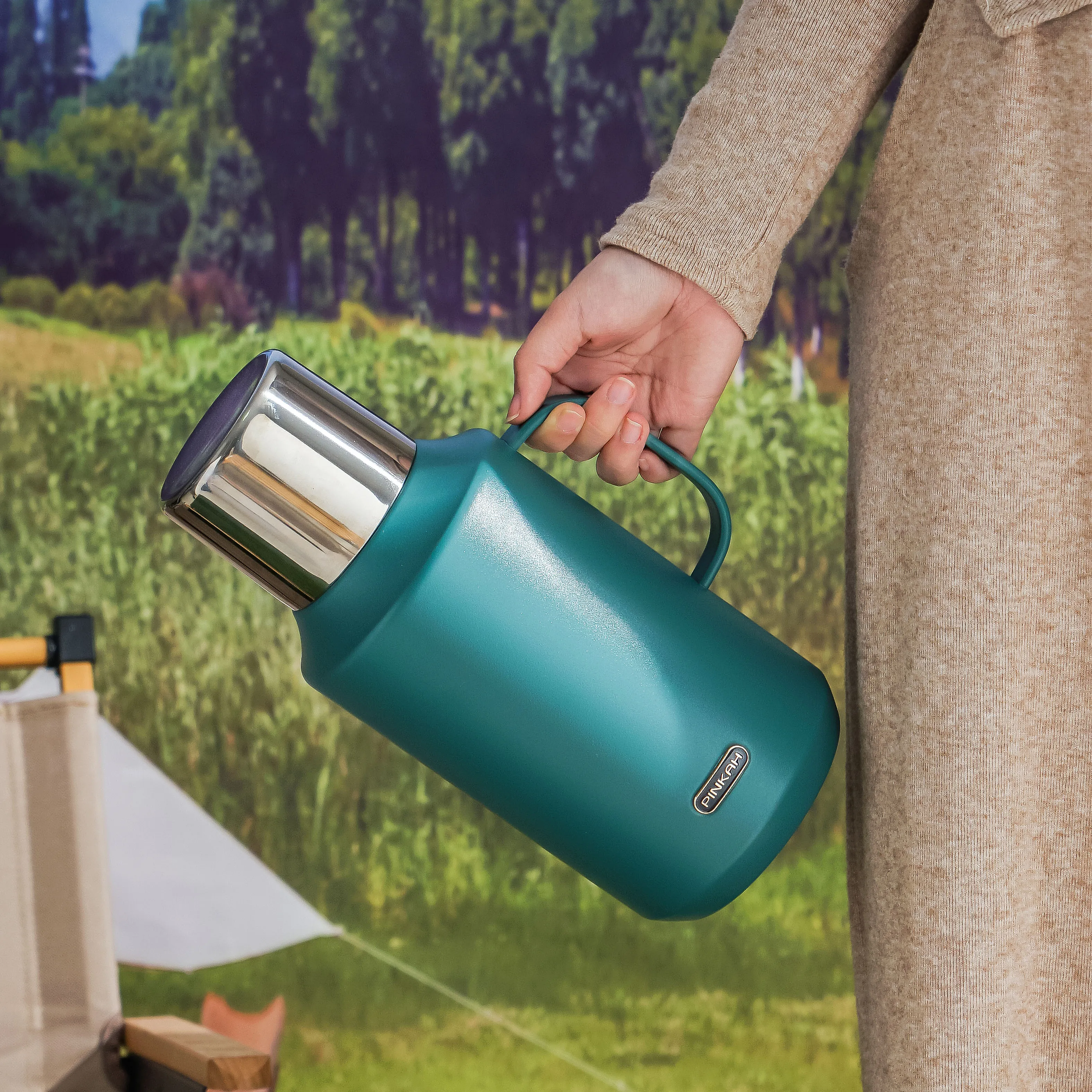 PINKAH 2L Custom Logo Straight Cup Modern Design SS Vacuum Flask with Comfortable Handle for Camping Adults & Parties