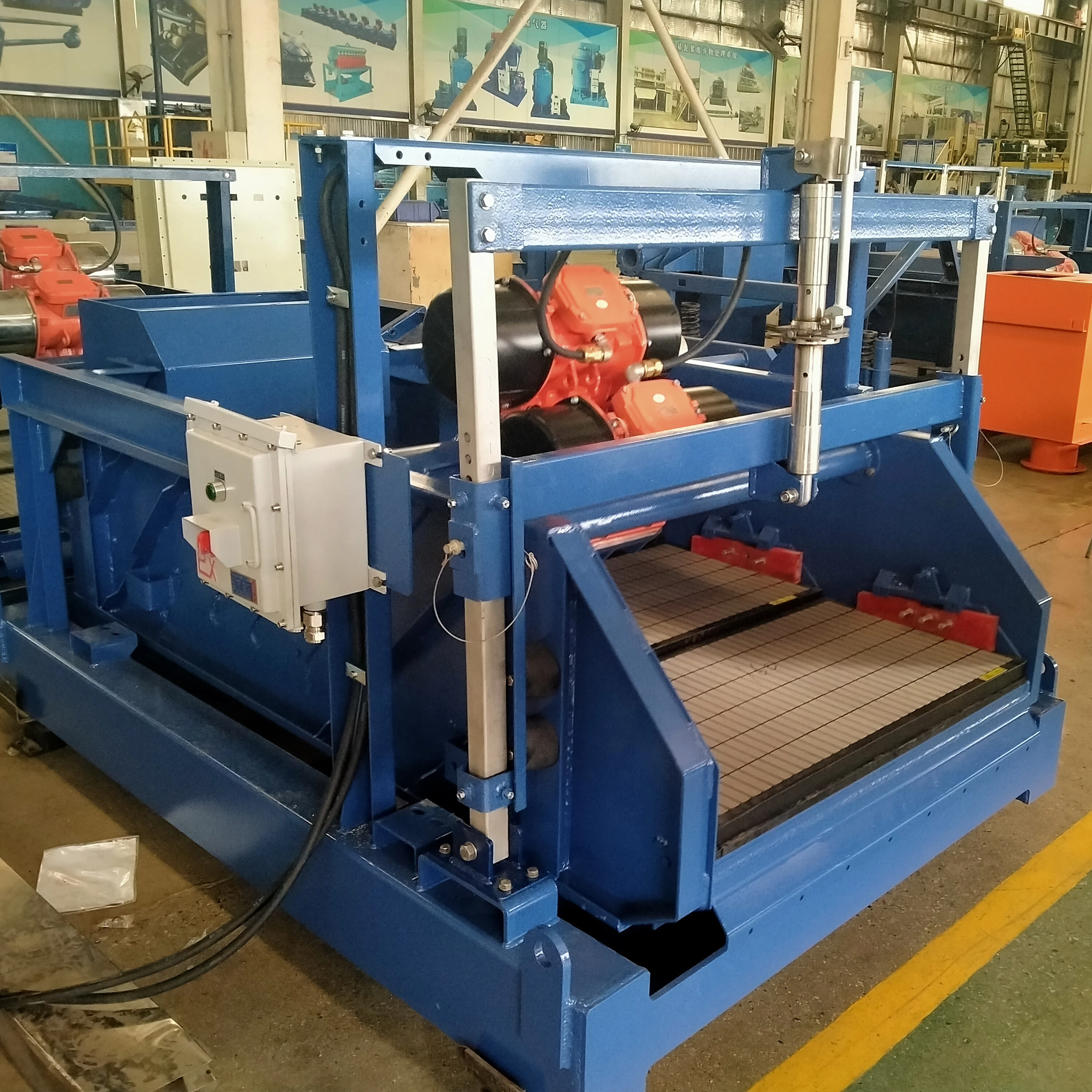 Оборудование для бурения нефтяных месторождений шейкеры