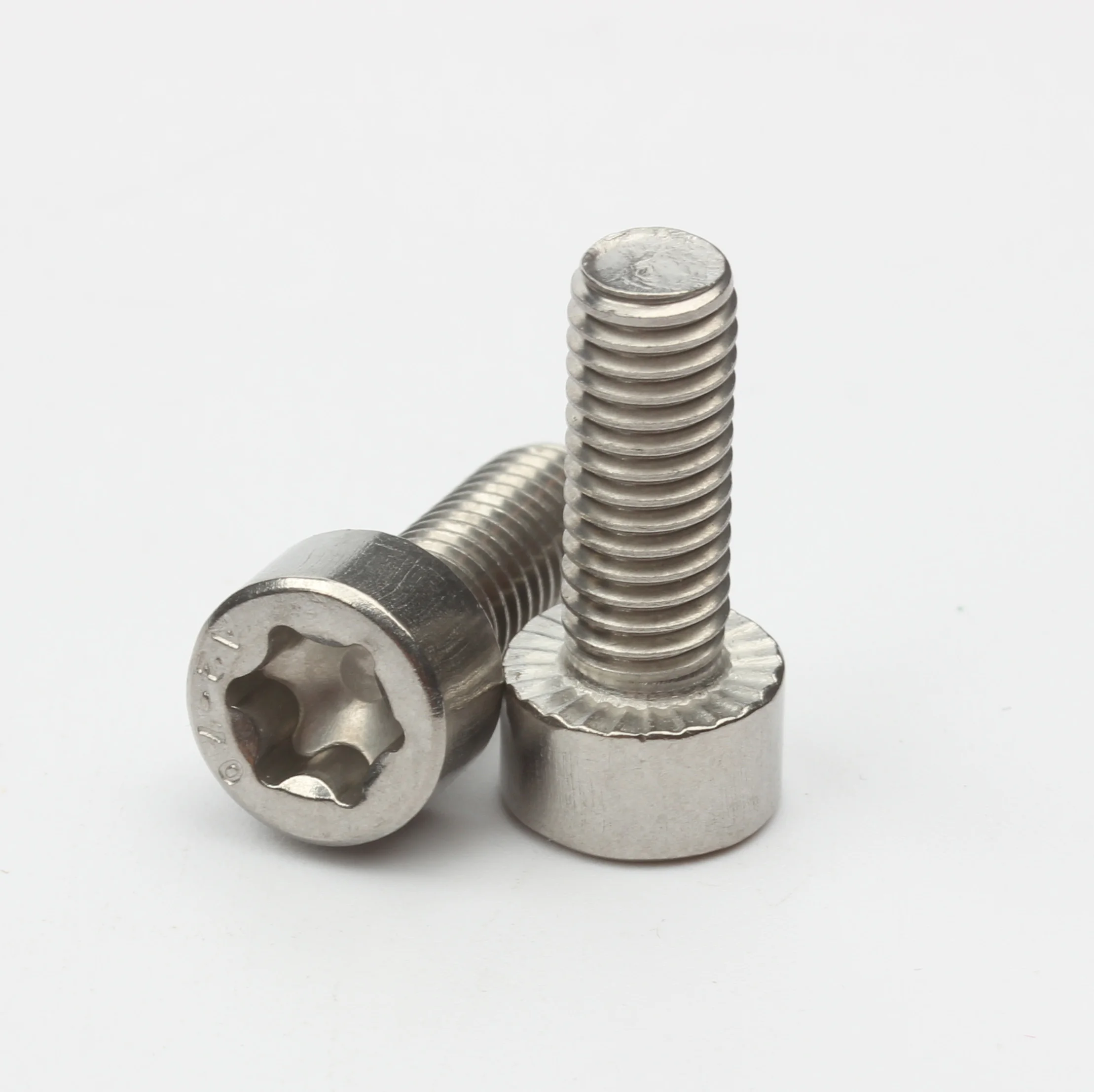 Индивидуальные болты ISO 14579 из нержавеющей стали 304 Torx шестигранные винты с головкой